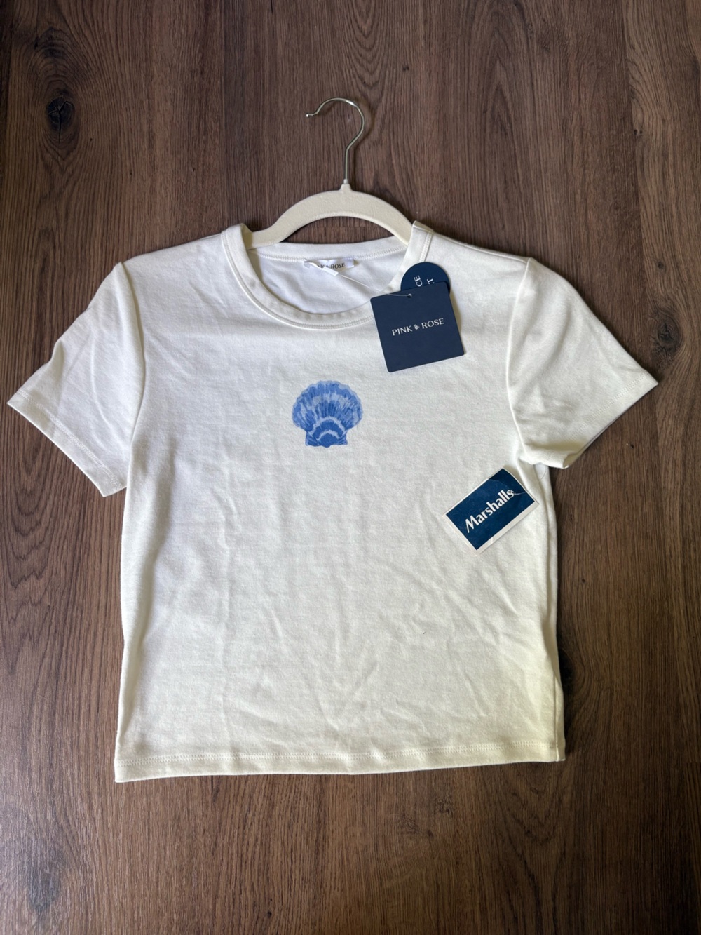Pink Rose Short-Sleeve Tee with Blue Shell Motif Womens M